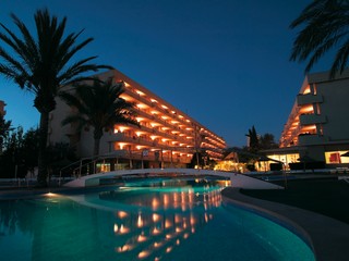 HM Martinique Apartments